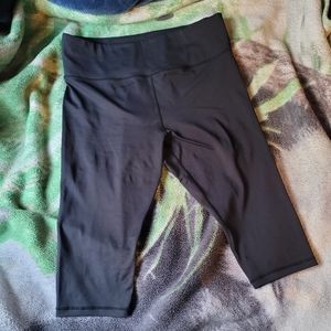 Ziya Crop light n tight